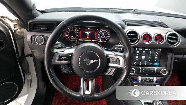 Ford Mustang 2018 Белый из Кореи, фото 4