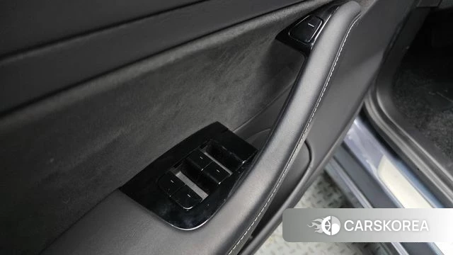 Tesla Model 3 2020 Серый из Кореи, фото 4