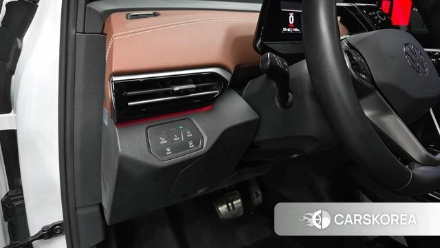 Volkswagen ID.4 2023 Белый из Кореи, фото 4