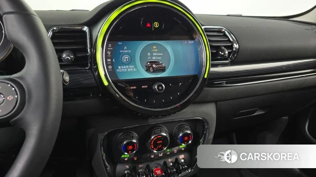 Mini Cooper Clubman 2023 Белый из Кореи, фото 4
