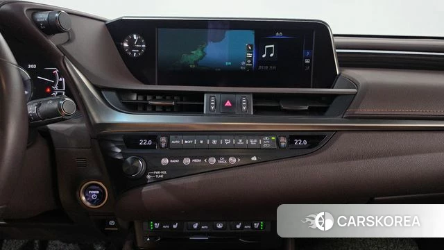 Lexus ES300h 7th generation 2019 Серый из Кореи, фото 4