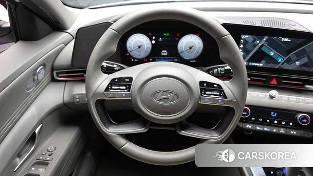 Hyundai The New Avante (CN7) 2024 Белый из Кореи, фото 4