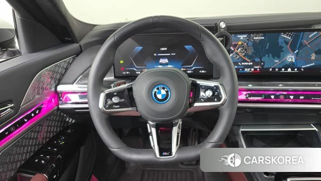 BMW i7 (G70) 2025 Белый из Кореи, фото 4