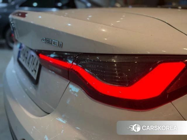 BMW 4 Series (G22) 2023 Белый из Кореи, фото 4