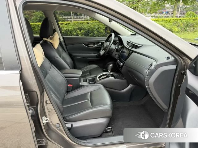 Nissan X-Trail 2021 Шампань из Китая, фото 4