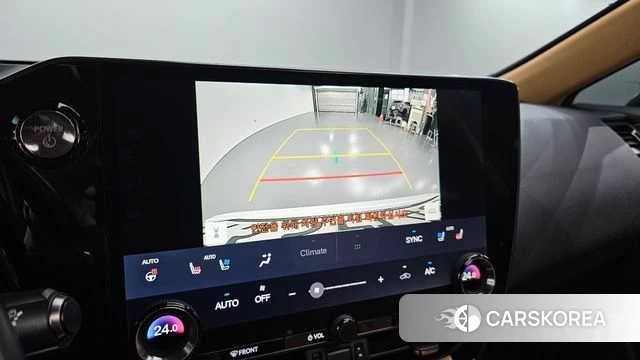 Lexus NX350h Second generation 2022 Белый из Кореи, фото 4