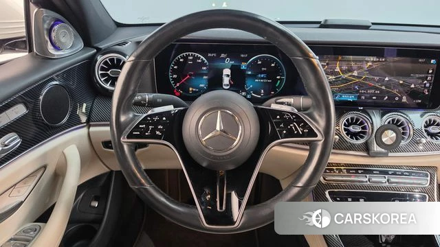 Mercedes-Benz E-Class W213 2022 Белый из Кореи, фото 4