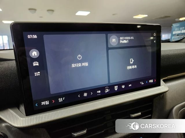 Ford Explorer 6th Generation 2025 Белый из Кореи, фото 4