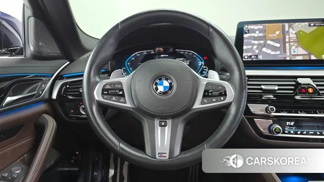 BMW 5 Series (G30) 2021 Черный из Кореи, фото 4