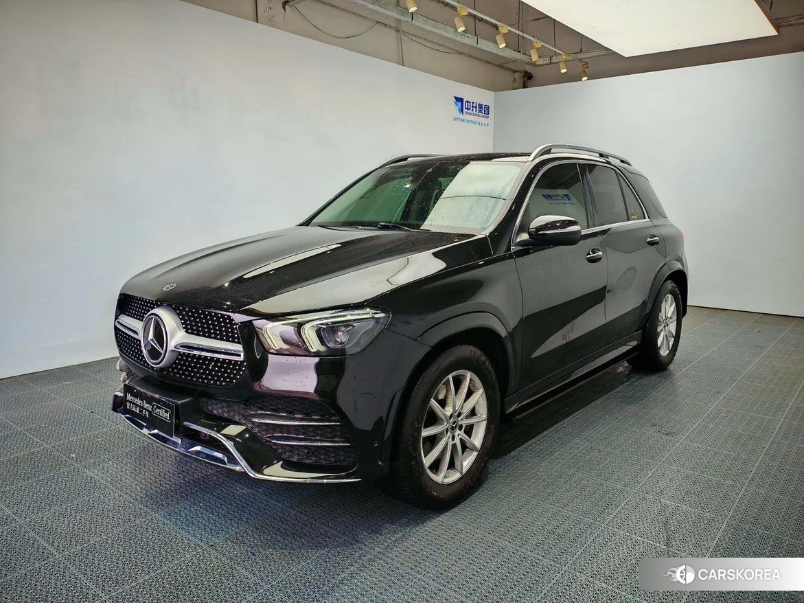Mercedes-Benz GLE 2020 Черный из Китая, фото 4