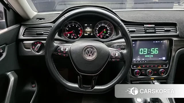 Volkswagen The New Passat 2018 Черный из Кореи, фото 4