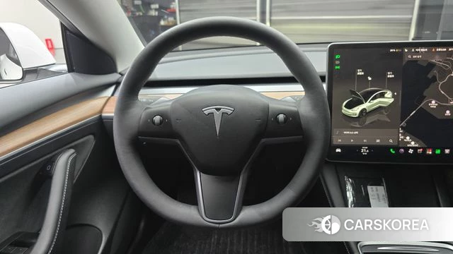 Tesla Model 3 2022 Белый из Кореи, фото 4