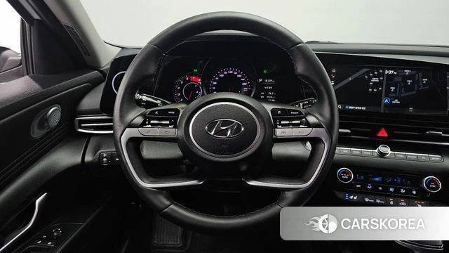 Hyundai Avante (CN7) 2021 Белый из Кореи, фото 4