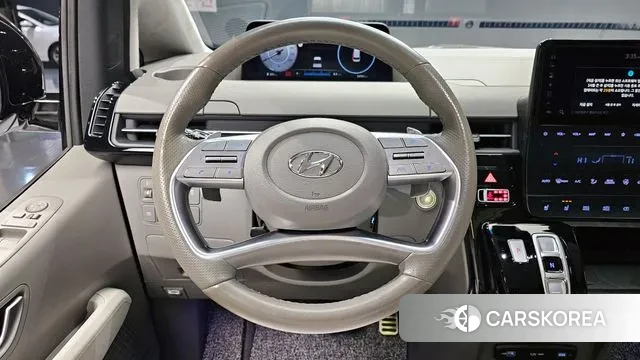 Hyundai Staria 2022 Белый из Кореи, фото 4