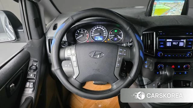 Hyundai The New Grand Starex 2019 Серебряный из Кореи, фото 4