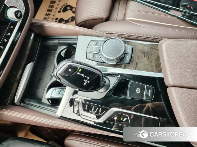 BMW 5 series PHEV 2021 Шампань из Китая, фото 4