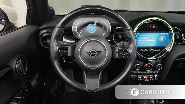 Mini Cooper Convertible 2021 Белый из Кореи, фото 4