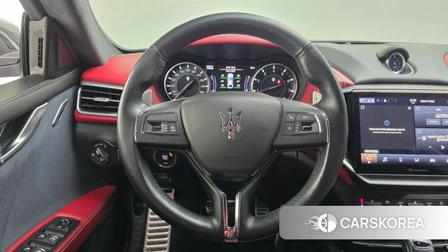 Maserati Ghibli 2021 Черный из Кореи, фото 4