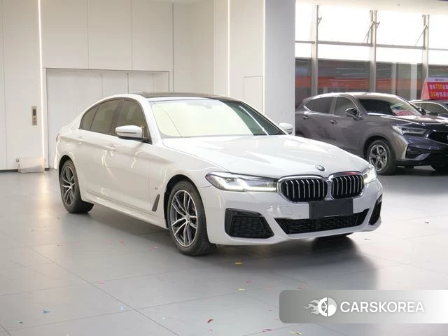 BMW 5 series 2021 Белый из Китая, фото 4
