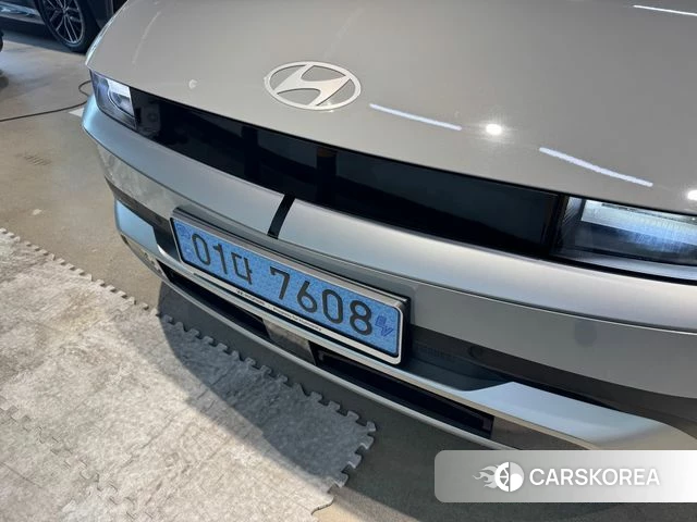 Hyundai The New Ionic 5 2024 Серебристо-серый из Кореи, фото 4