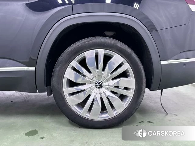 Volkswagen Teramont 2023 Черный из Китая, фото 4