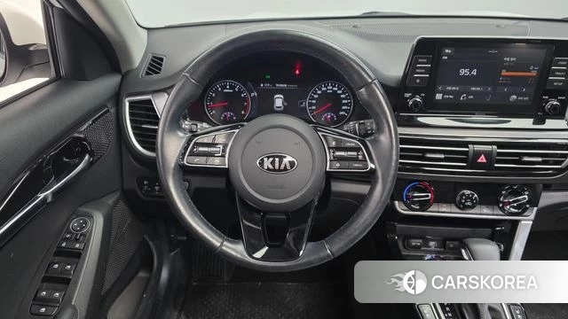 Kia Seltos 2020 Белый из Кореи, фото 4