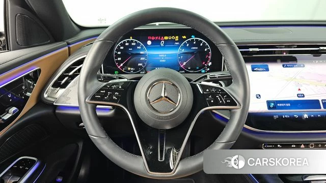 Mercedes-Benz E-Class W214 2025 Белый из Кореи, фото 4