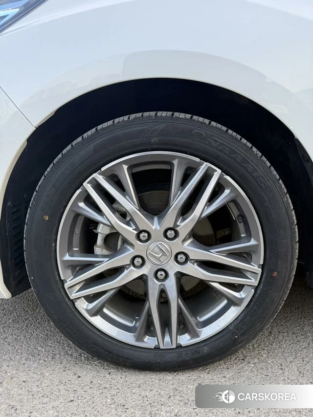 Honda Elysion 2021 Белый из Китая, фото 4