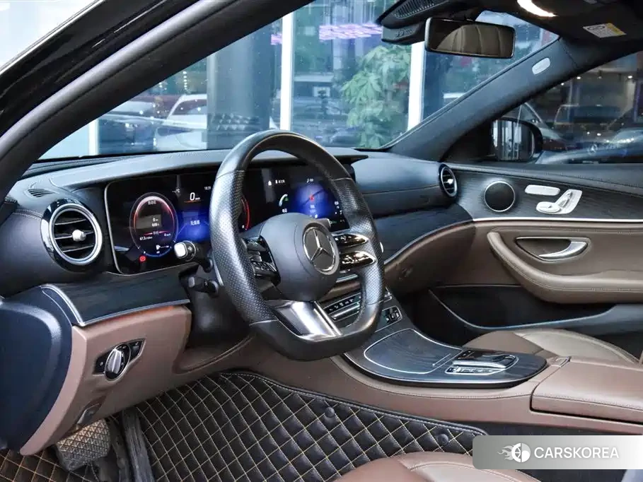 Mercedes-Benz E-Class 2022 Черный из Китая, фото 4