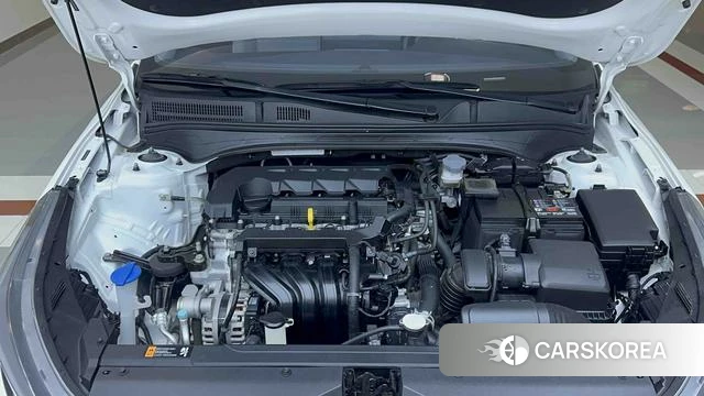 Kia K3 2023 Белый из Китая, фото 4