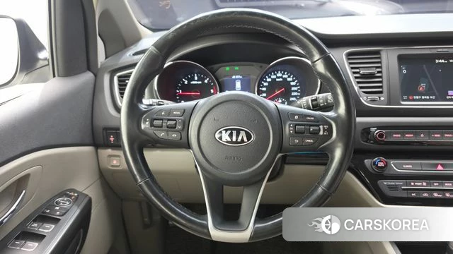 Kia The New Carnival 2018 Белый из Кореи, фото 4