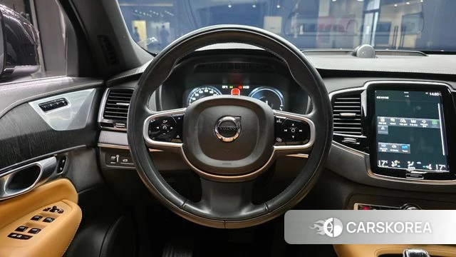 Volvo XC90 second Generation 2022 Белый из Кореи, фото 4