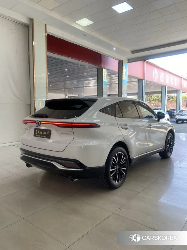 Toyota Venza 2024 Белый из Китая, фото 4