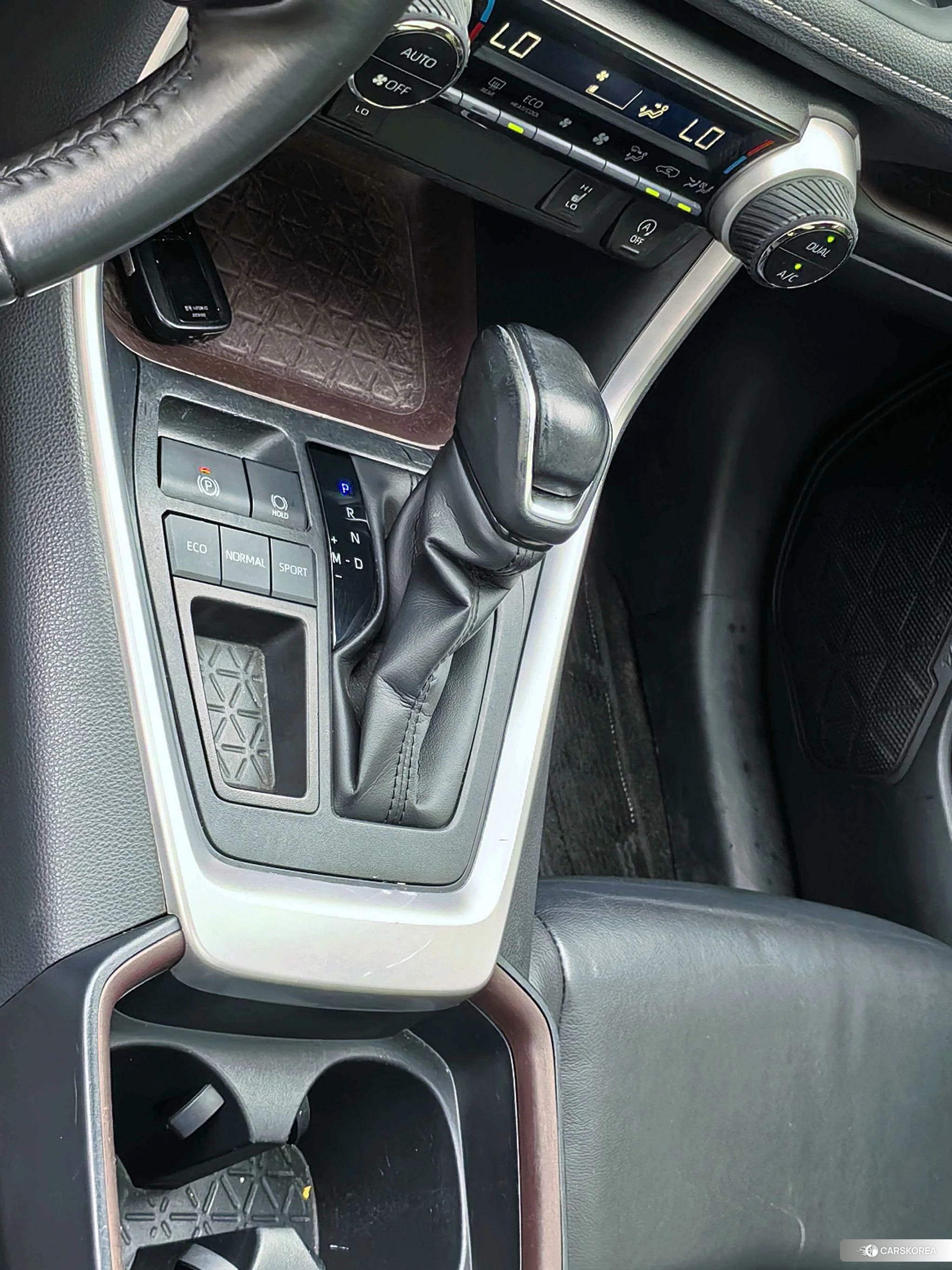 Toyota RAV4 2019 Серебристо-серый из Китая, фото 4