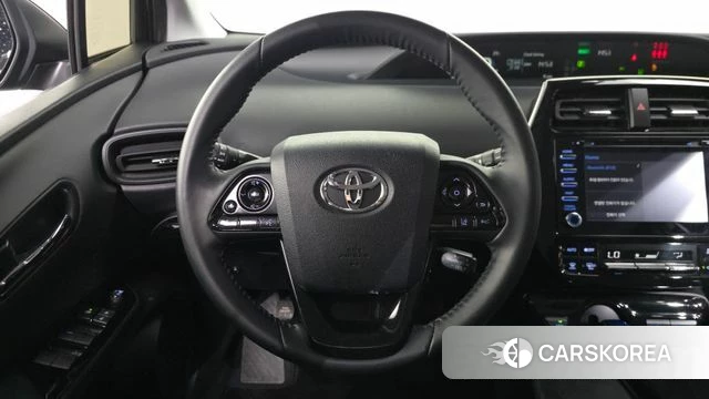 Toyota Prius 4th Generation 2021 Черный из Кореи, фото 4