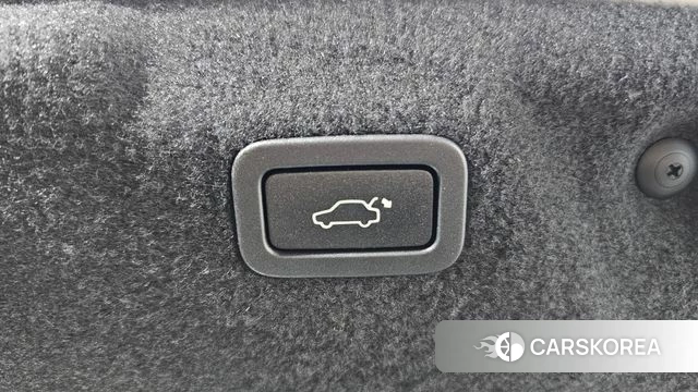 Jaguar XE 2019 Белый из Кореи, фото 4