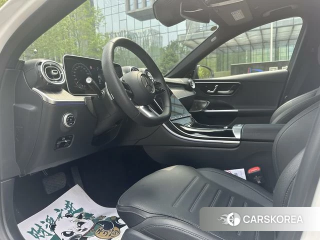 Mercedes-Benz C-class 2024 Белый из Китая, фото 4