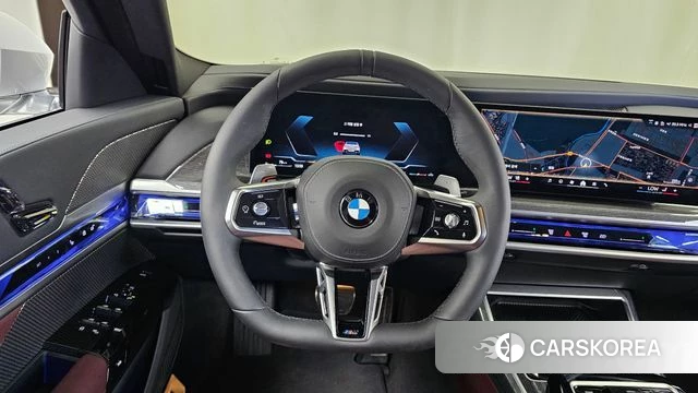 BMW 7 Series (G70) 2026 Белый из Кореи, фото 4