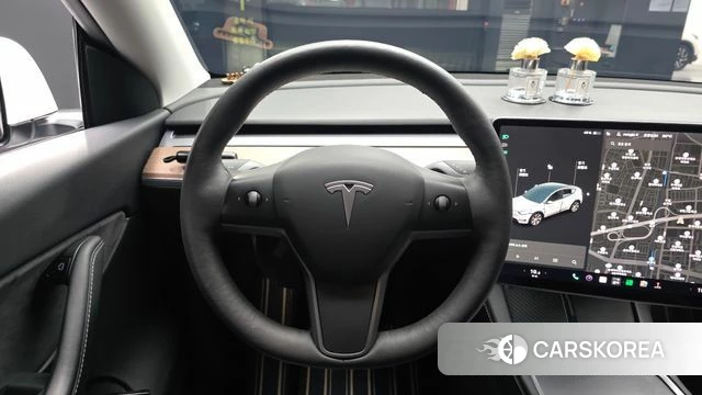 Tesla Model Y 2021 Белый из Кореи, фото 4