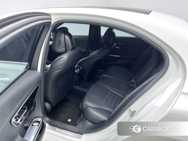 Mercedes-Benz C-class 2023 Белый из Китая, фото 4