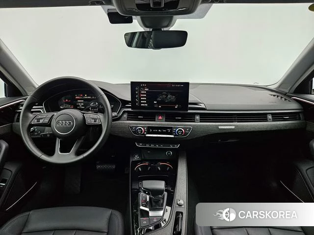 Audi A4L 2021 Темно-серый из Китая, фото 4