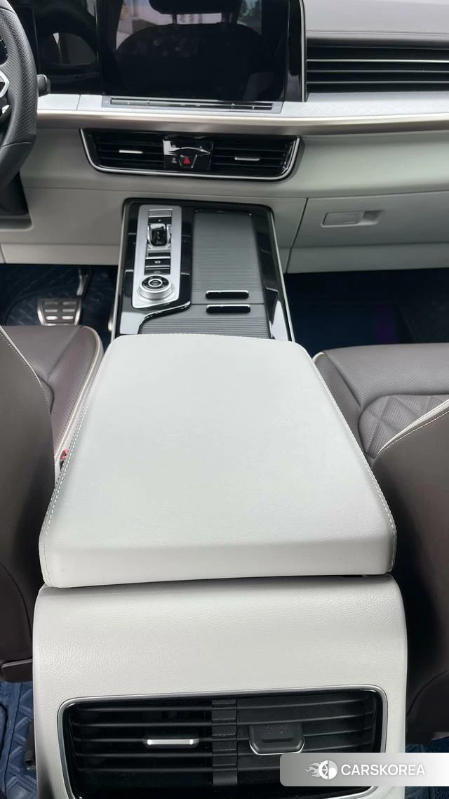 Volkswagen Tavendor 2023 Черный из Китая, фото 4