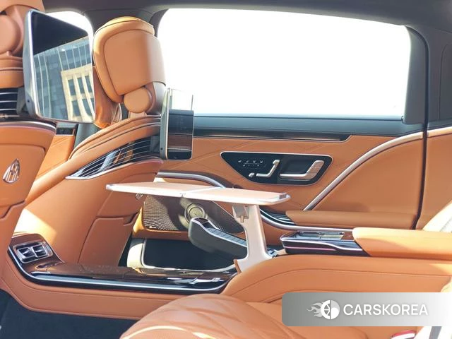 Mercedes-Benz Maybach S-Class 2025 Черный из Китая, фото 4