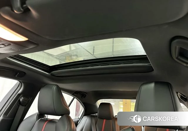 Toyota Levin 2021 Белый из Китая, фото 4