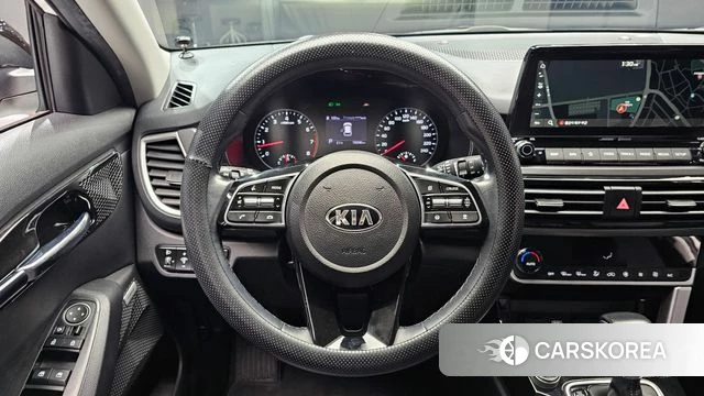 Kia Seltos 2019 Белый из Кореи, фото 4
