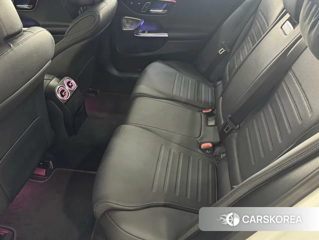 Mercedes-Benz C-class 2024 Белый из Китая, фото 4
