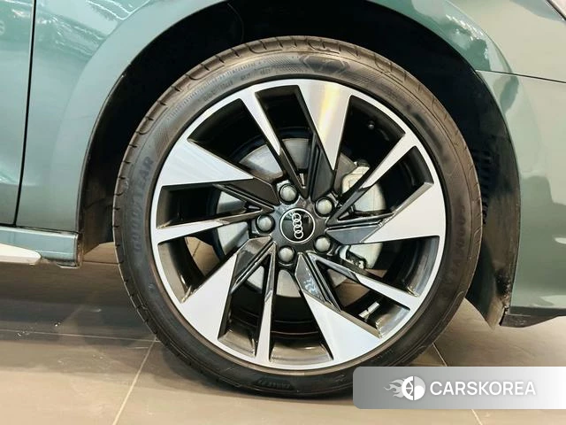 Audi A3 2024 Зеленый из Китая, фото 4