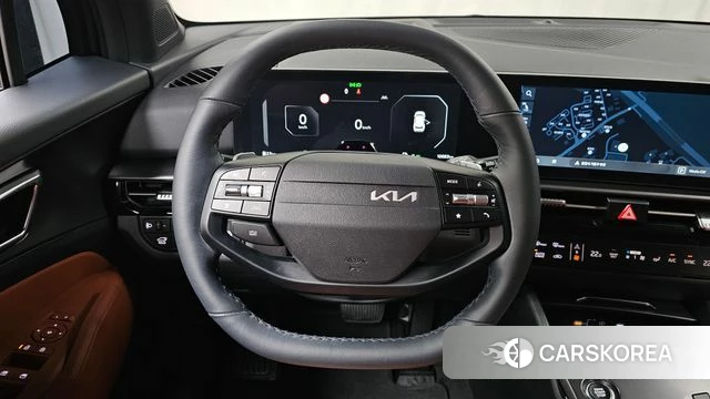 Kia The New Sportage 5th Generation Hybrid 2025 Черный из Кореи, фото 4