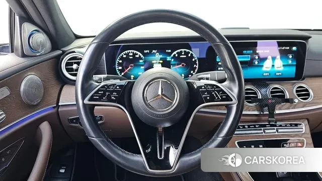 Mercedes-Benz E-Class W213 2021 Белый из Кореи, фото 4