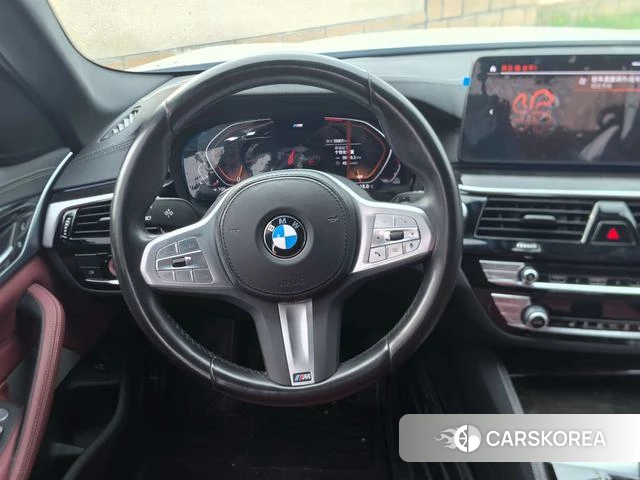 BMW 5 series 2023 Белый из Китая, фото 4
